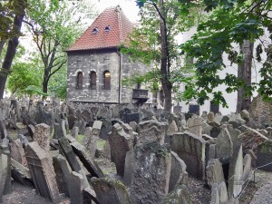 Staro jevrejsko groblje jevrejskog muzeja u Pragu