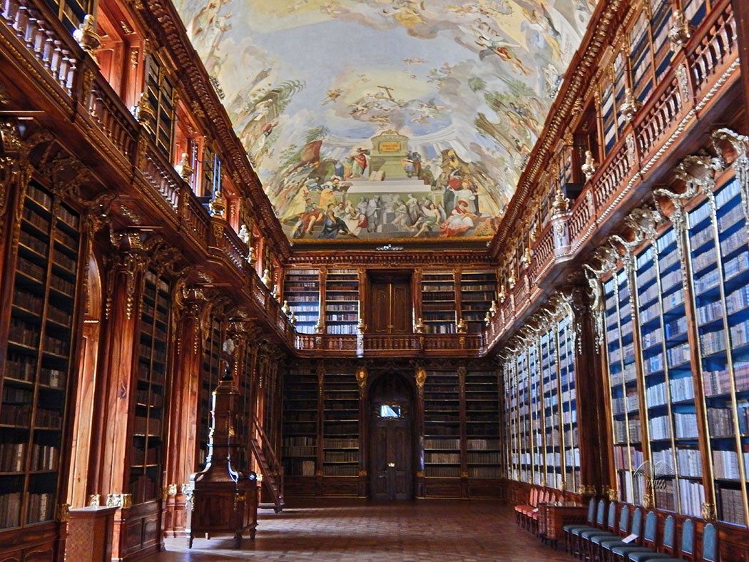 Photos of Strahov Library in Prague - KASADOO