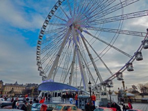 The large Ferries Wheel at Concord Square in Paris