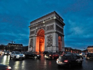 Triumfalna kapija u Parizu