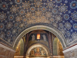 Vizantijski mozaici u mauzoleju Galla Placidia u Raveni