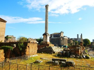 Antički rimski forum