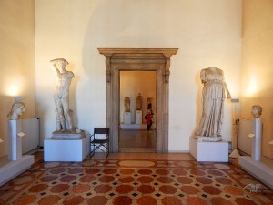 Arheološki muzej, kolekcija antičkih skulptura