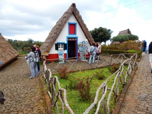Santana, tradicionalne kuće na ostrvu Madeira