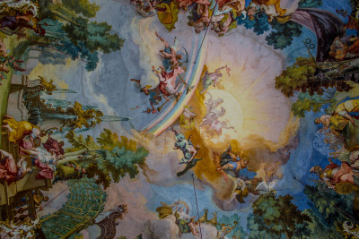 Ceiling fresco Helios in his chariot