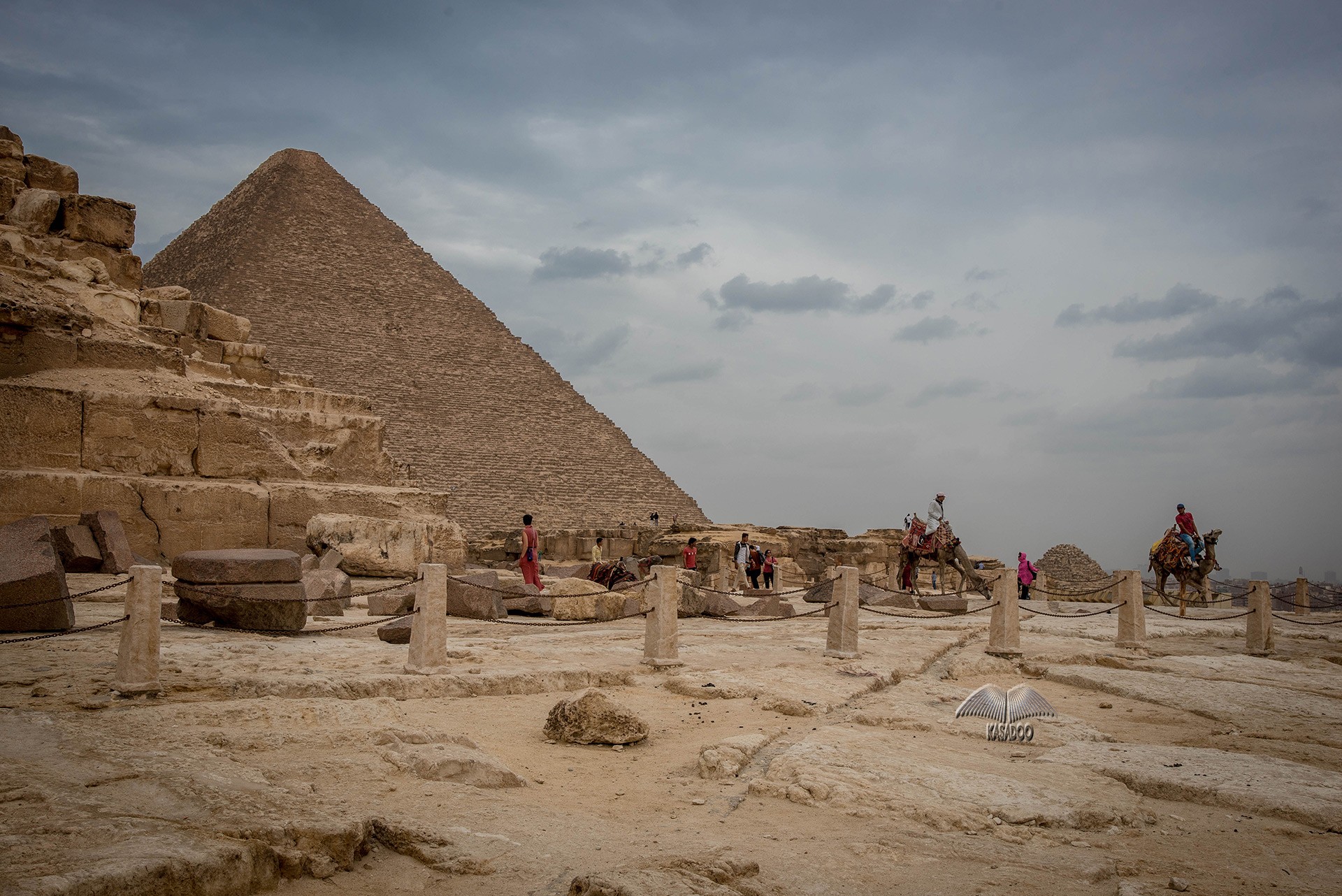 Giza piramit kompleksi