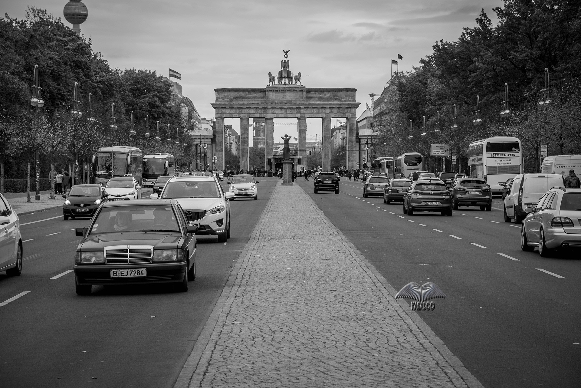 la Porta di Brandeburgo a Berlino
