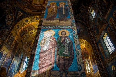 Oltarski ukrasi Crkva Spasitelja na Krvi