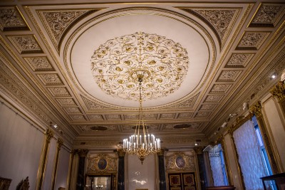 Ceilings in exhibition room