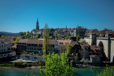Aare Nehri ile Cityscape-Bern-İsviçre