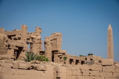 Las paredes laterales del templo de Karnak