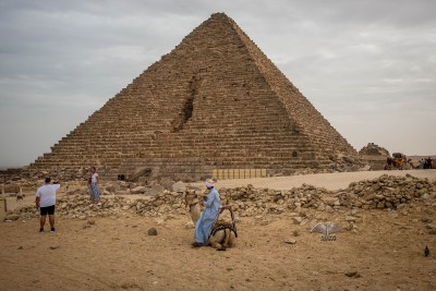 Eine der drei Hauptpyramiden von Gizeh