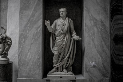 Statue Emperor Titus Vatican