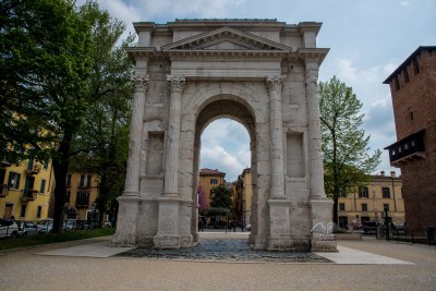The Arco dei Gavi