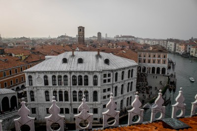Pogled na Veneciju-grad mostova